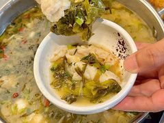 -德林酸菜鱼火锅(南丹店)