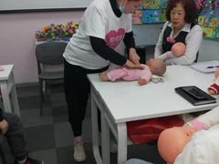 -爱月宝月嫂·育儿嫂(哈尔滨总店)