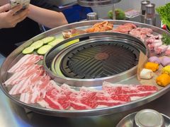 -哈哈碳都·牛肋条无限自助烤肉(宝龙店)