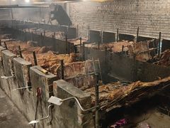 -山地居烤全羊·柴火鸡(大坪-半山公馆店)