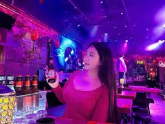 -喜鹊音乐酒馆(西街店)