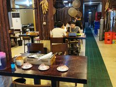 大堂-云南建水鸡脚王烧烤(商贸路店)