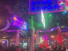 -路边边.炒菜烧烤.音乐餐厅(良乡长虹店)