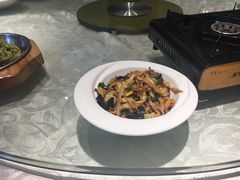 -佬湘楼·27年湘菜(天河都市广场店)