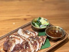 炭烧猪颈肉-泰堤坊(淡水体育馆店)