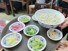 -海碗居老北京炸酱面(增光路店)