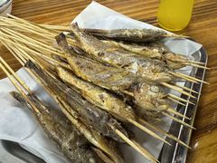 -夜火烤摊·东北烧烤酒场·老杨小黄鱼