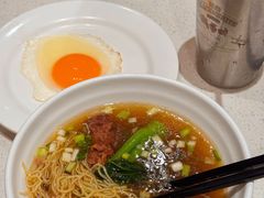 -香港新发烧腊茶餐厅(水围店)