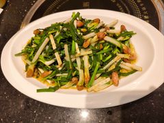 韭菜炒花生苗-鲜鲜·鲅鱼圈海鲜(于洪店)