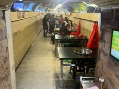 -洞亭火锅(防空洞总店)