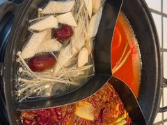 -贰回巷火锅馆(钟楼店)