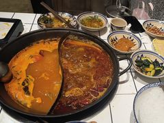 -旧街市鲜货老火锅(大光路店)