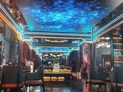 -屋有岛沉浸游戏旗舰店(中山公园店)