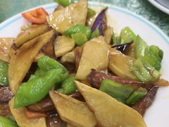 -鹤乡东北菜(崮山路店)
