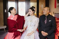 -台湾蔡美月婚纱租赁