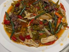 炒鸽杂-琬苑鸽庄·川粤融合菜(解放碑总店)