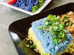 -蝶豆花蓝面条
