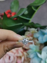 -威德钻石-克拉钻大本营(南京东路店)