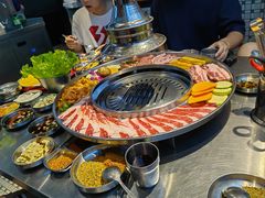 -哈哈碳都·牛肋条无限自助烤肉(台江万达店)
