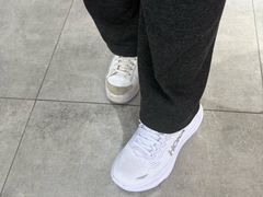 -HOKA(北京蓝色港湾店)