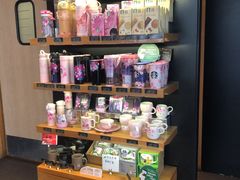 零售区-星巴克(苏州西蒙店)