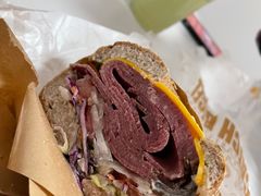 -Catch Bagel(芳草地店)