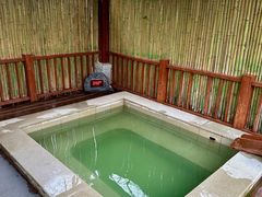 -思念果岭悦温泉