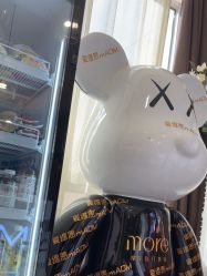 -More摩尔医美の注射线雕光电中心