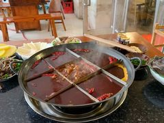 -行是老火锅(恒大御龙天峰店)