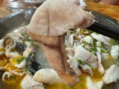 -大鼎石锅鱼(春江里店)