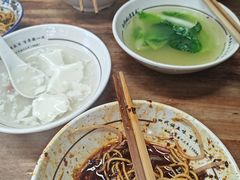 -小谭豆花(西大街店)