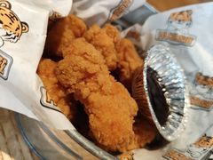 -HUZI虎滋精酿餐吧(京西大悦城店)