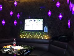 -K+全国连锁KTV(绿地缤纷天地店)
