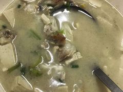 鱼头豆腐汤-顺发饭店