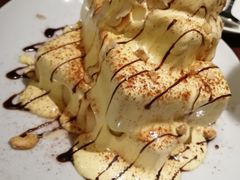 焦糖坚果吐司金字塔-卡朋厨房(289艺术园区店)