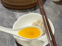 -莱莱小笼·乔艾