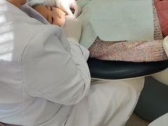 -雅悦齿科(顾村公园店)