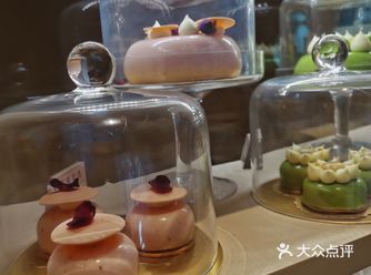 ##0元玩转这座城  雪糕蛋糕和烤的蛋糕，我更喜欢蛋