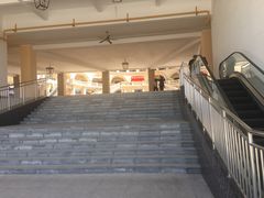 -王府井奥莱临潼小镇(临潼店)