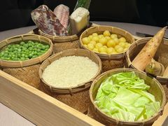 -新荣记(南京西路店)