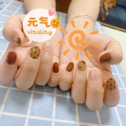 -CM.Nail美甲美睫