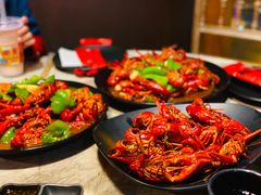 -沪小胖小龙虾(淮海中路旗舰店)