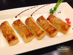 蜜汁叉烧酥-海天楼中餐厅(天津泛太平洋店)