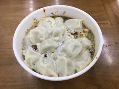 酸汤牛肉水饺-回坊马二饺子馆
