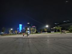 -东港音乐喷泉广场