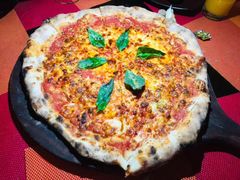 -Trattoria Altrove