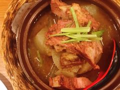 萝卜牛腩煲-香江小厨 The Kitchen(香江俱乐部店)