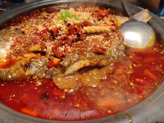 鲜蔬满满香辣烤鱼双人餐-探鱼·鲜青椒爽麻烤鱼(天河优托邦店)