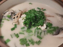 -姜君·千岛湖鱼头馆(浦东大道店)