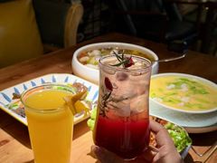 -酤居湖景音乐餐吧(安宁店)